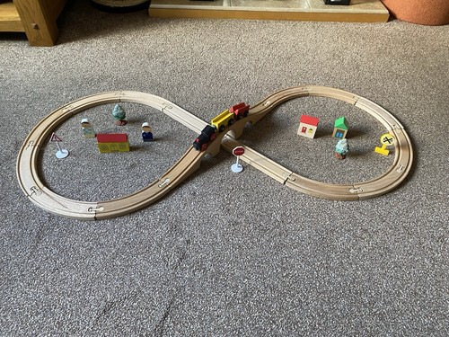 Wooden train track pieces - wooden,