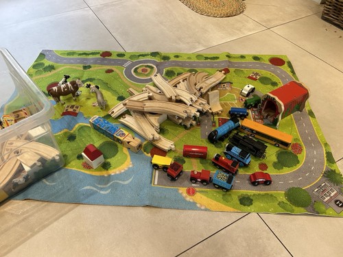 Wooden train set with play - set,