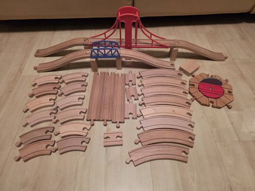 Wooden train track bundle - train,
