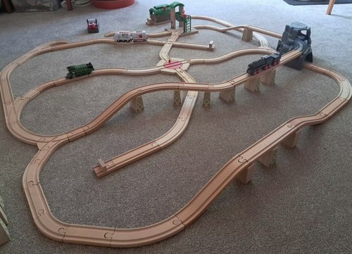Wooden train track bundle set - track,