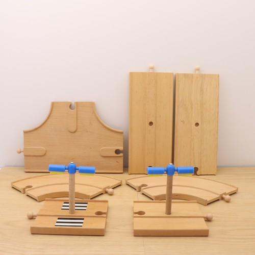 Wooden train track accessories - track,