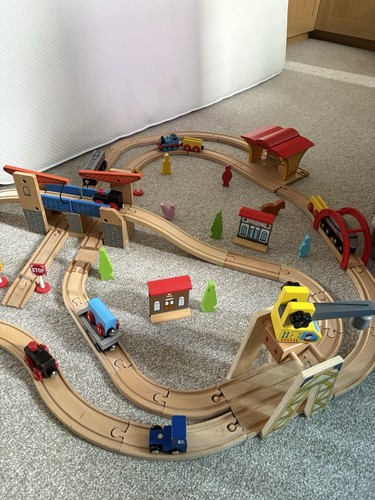 Wooden train track set - train,