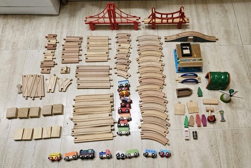 Wooden train track - wooden, 100+