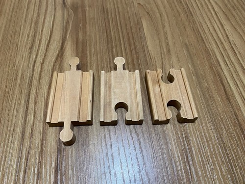 Wooden train track adapters - train,