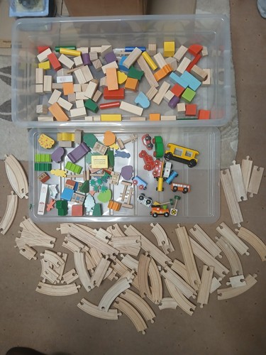Wooden train track bundle - track,
