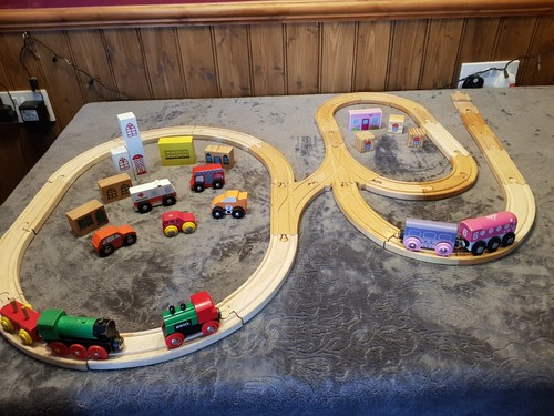 Bundle wooden train track - wooden,