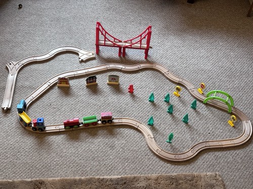 Wooden train track set bundle - train,