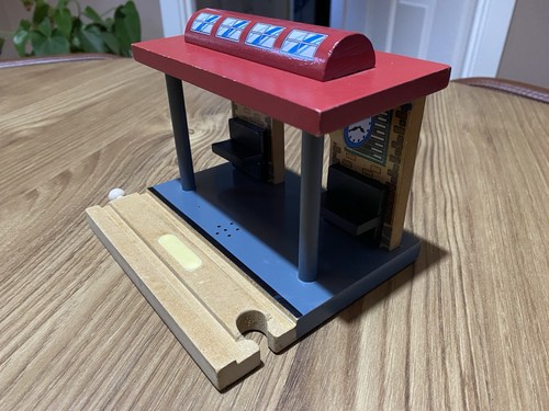 Wooden train track - wooden,
