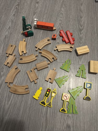 Wooden train track - train, pieces