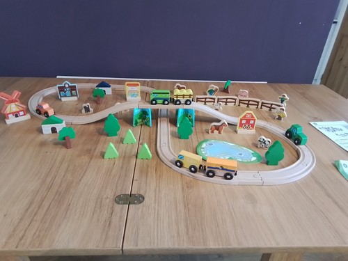 Wooden train track - wooden,