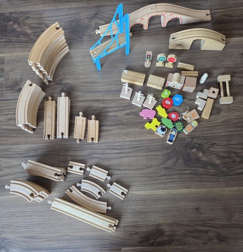 Mixed wooden train track and - wooden,