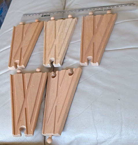 Wooden toy train track - track, pieces