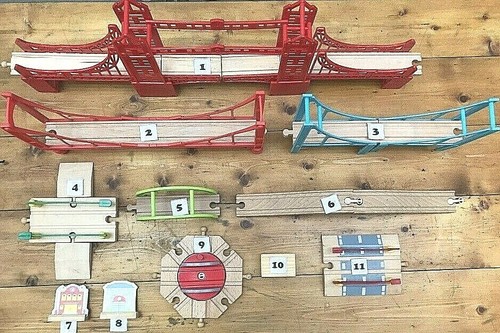 Wooden train track thomas - ,