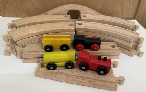 Wooden train set humpbacked - set,