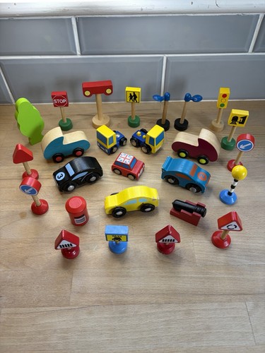 Wooden train track accessories - train,