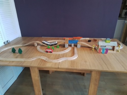 Wooden train track bundle - track,